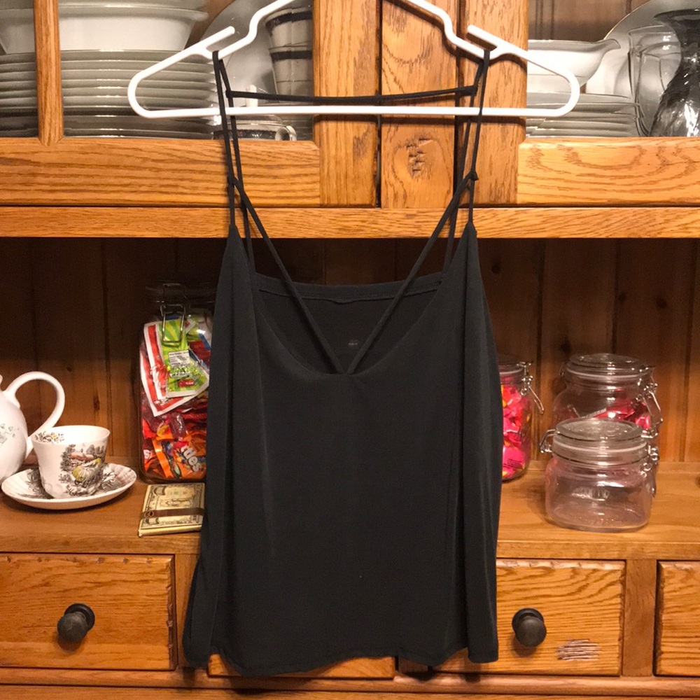 Sexy Cropped tank top!